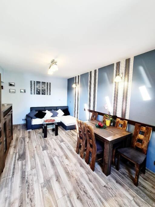 Mikolajki Apartament Miedzy Mostami Екстериор снимка